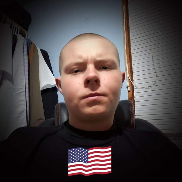 Meet your Posher, Christopher - Picture 1 of 1